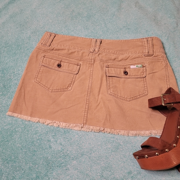 Roxy Cordoroy Mini Skirt size 9 - Picture 3 of 3
